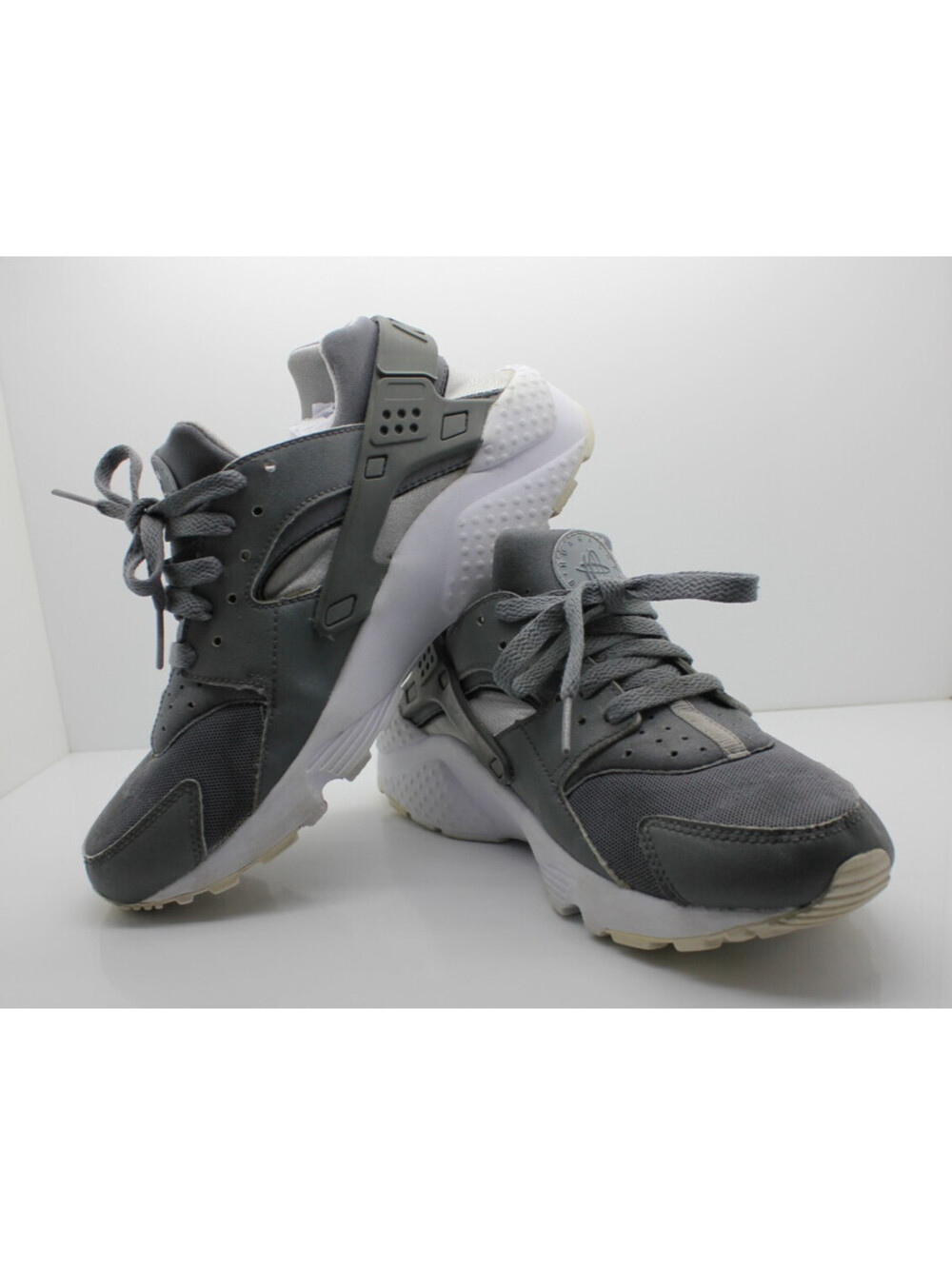 Nike Huarache Free Run 2016 Varsity Gray white Leather 654275-012 Youth Size 6.5